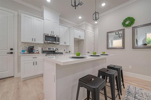 3837 Mainer St, Houston, TX, 77021-6130 | Card Image