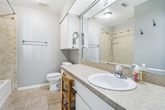236 Cooper Dr, House other with 3 bedrooms, 2 bathrooms and null parking in Hurst TX | Image 28