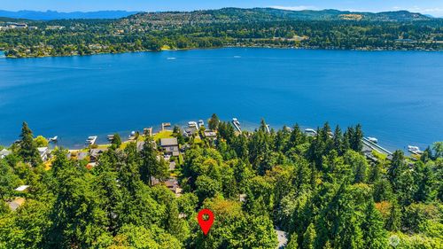 44 Ferncroft Rd, Mercer Island, WA, 98040 | Card Image