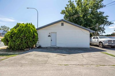 4-UNIT-INVESTMENT-OPPORTU - 702 S 72nd Ave, Home with 0 bedrooms, 0 bathrooms and null parking in Yakima WA | Image 2