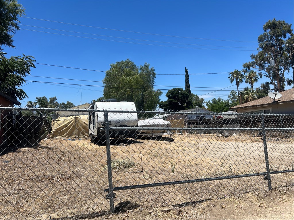 Land in Lake Elsinore 2