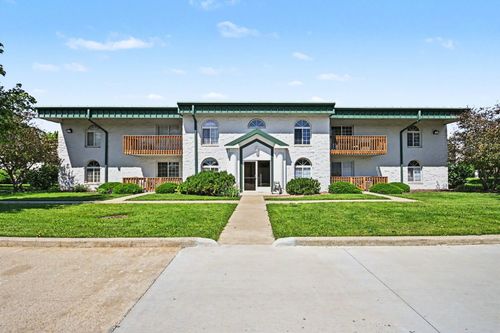 1d-2851 Heritage Dr, Joliet, IL, 60435-4707 | Card Image