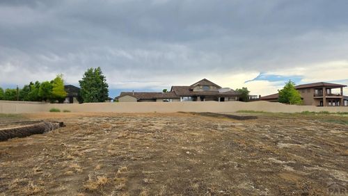 5616 Bellagio Way, Pueblo, CO, 81005-5568 | Card Image