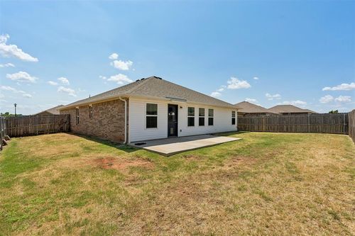 11701 Nw 135th St, Piedmont, OK, 73078-6204 | Card Image