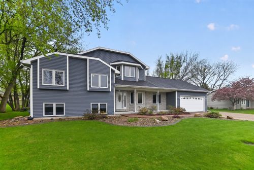 383 Sunnyview Ln, MARSHALL, WI, 53559-9431 | Card Image
