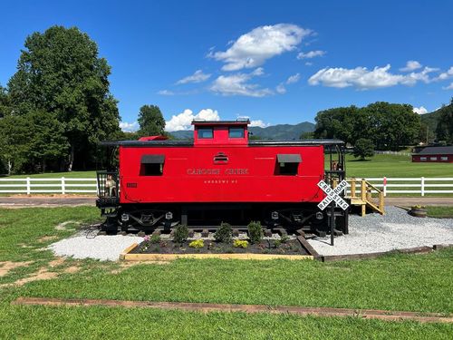 45 Caboose Creek Ln, Andrews, NC, 28901-1180 | Card Image