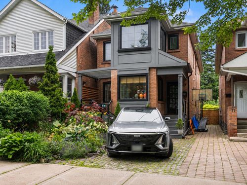 39 Standish Ave, Toronto, ON, M4W3B2 | Card Image