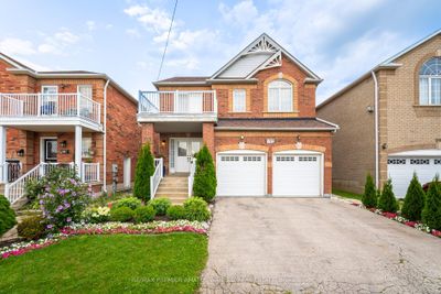 192 Ahmadiyya Ave, House other with 5 bedrooms, 5 bathrooms and 4 parking in Maple ON | Image 1