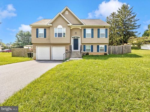 2919 Holland Dr, Manchester, MD, 21102-1737 | Card Image