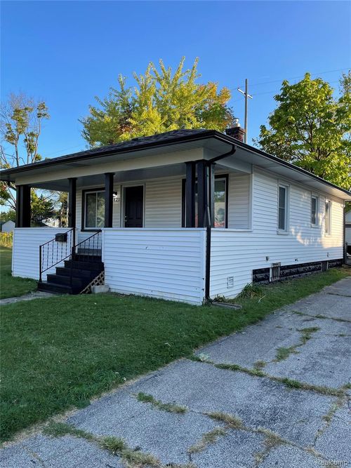 2421 Concord Street, Flint, MI, 48504 | Card Image