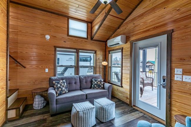 449 Mountain Creek Rd, Home with 2 bedrooms, 1 bathrooms and null parking in Blairsville GA | Image 4