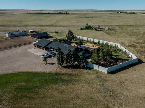 5-5 Eagle Butte Rd, Cypress County, AB, T1B0J1 | Card Image