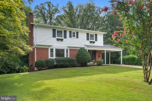 7301 Masonville Ct, ANNANDALE, VA, 22003-1629 | Card Image