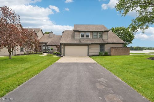 3-322 N Bayshore Dr, Columbiana, OH, 44408-9357 | Card Image