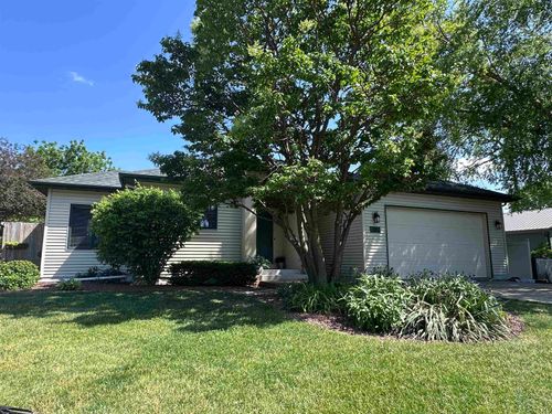 2426 N Sumac Drive, Janesville, WI, 53545 | Card Image