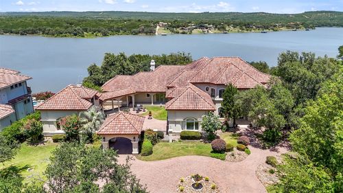 2901 Cliff Pt, Spicewood, TX, 78669-3252 | Card Image