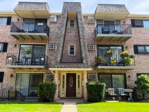 322-5321 N Delphia Ave, Chicago, IL, 60656-4620 | Card Image