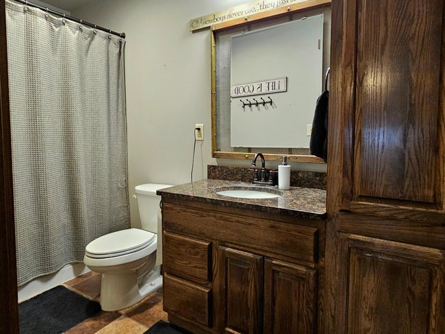 Ensuite Bath | Image 24