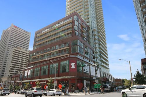 1101-33 Helendale Ave, Toronto, ON, M4R0A4 | Card Image