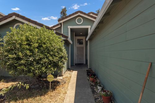 1675 Bonaire Circle, Stockton, CA, 95210 | Card Image
