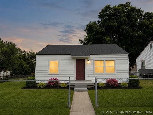 2722 E Marshall St, Tulsa, OK, 74110-4759 | Card Image