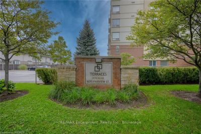 209 - 5070 Fairview St, Condo with 2 bedrooms, 2 bathrooms and 1 parking in Burlington ON | Image 1