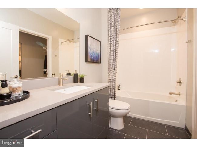 APT-200 - 121 N 2 Nd St, Condo with 2 bedrooms, 2 bathrooms and null parking in PHILADELPHIA PA | Image 15