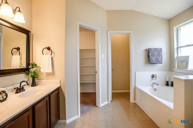 823 Kachina Loop, House other with 4 bedrooms, 2 bathrooms and null parking in Harker Heights TX | Image 18