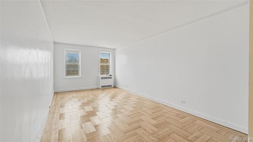 3a-2190 Boston Road, New York, NY, 10462 | Card Image