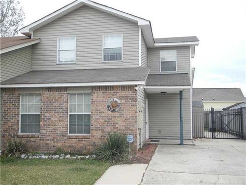 5219 Cross Creek Dr, Marrero, LA, 70072-6651 | Card Image