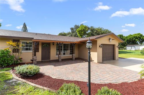 14300 Sw 29th Ct, Davie, FL, 33330-1000 | Card Image