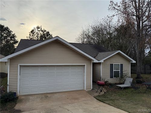 540 Crescent Ln E, Tuscaloosa, AL, 35404-3556 | Card Image