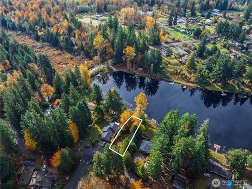 33401 E Lake Holm Dr Se, Auburn, WA, 98092-5924 | Card Image