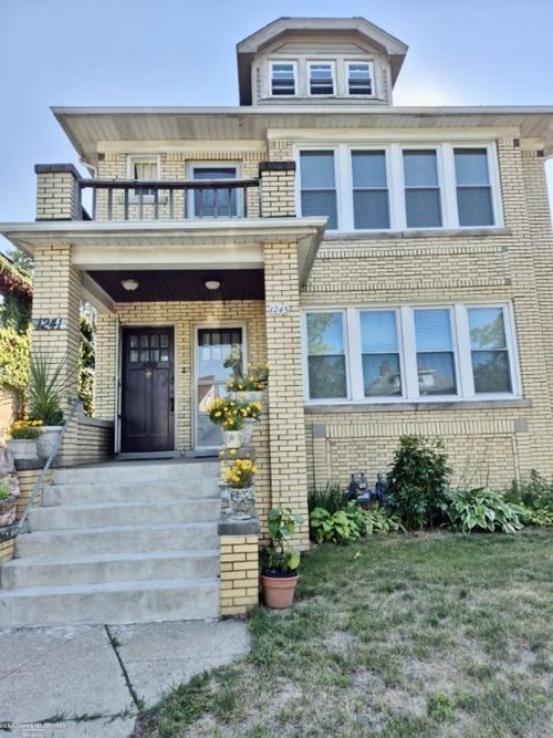 1241 Beaconsfield Ave, Grosse Pointe Park, MI, 48230-1056 | Card Image