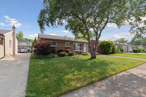 32203 Anita Dr, Westland, MI, 48185-1595 | Card Image