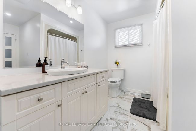 4318 County Rd 6, House other with 3 bedrooms, 2 bathrooms and 6 parking in Yarker ON | Image 10