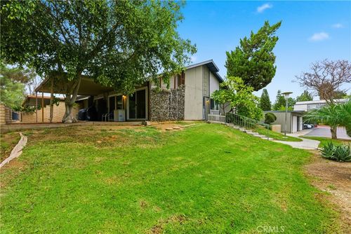 6231 Avenue Juan Diaz, Jurupa Valley, CA, 92509 | Card Image