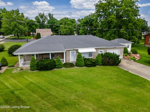 828 W Elm Rd, Radcliff, KY, 40160-2683 | Card Image