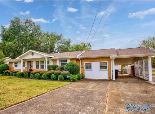 3809 Saturn Dr Sw, Huntsville, AL, 35805-4431 | Card Image