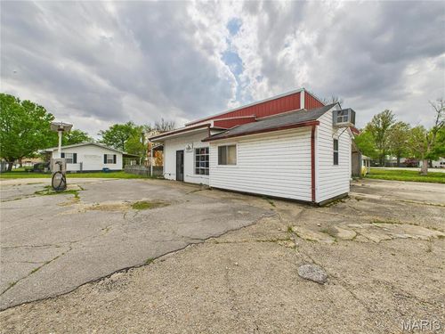 205 N Main St, Gideon, MO, 63848-9199 | Card Image