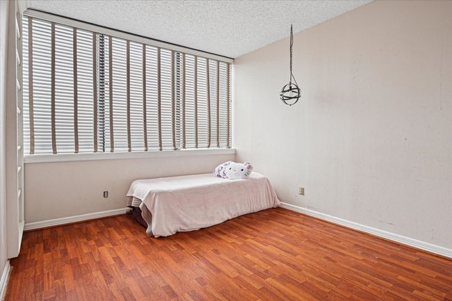 Bedroom | Image 14