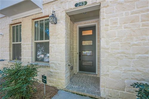 243 Franklin Rd, Atlanta, GA, 30342-2602 | Card Image