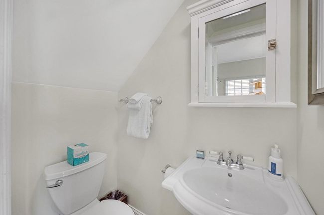 7041 Harbor Village Dr, Condo with 2 bedrooms, 3 bathrooms and null parking in Duck Key FL | Image 15