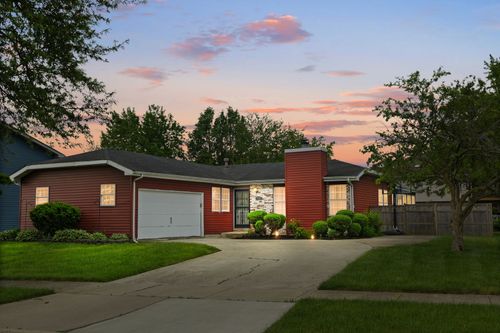 5733 Woodgate Dr, Matteson, IL, 60443-1145 | Card Image