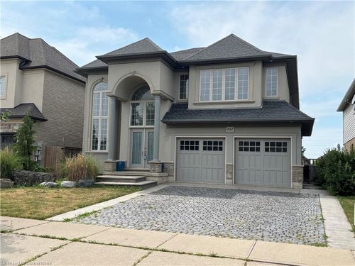 242 Eringate Dr, Stoney Creek, ON, L8J3Z2 | Card Image