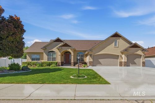 4243 E Switzer Way, Nampa, ID, 83686-3013 | Card Image