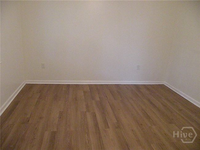 Floors upper level | Image 12