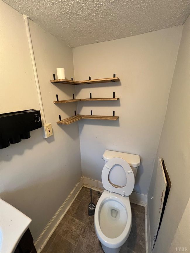2468 Mosby Ave, House other with 4 bedrooms, 3 bathrooms and null parking in Lynchburg VA | Image 12