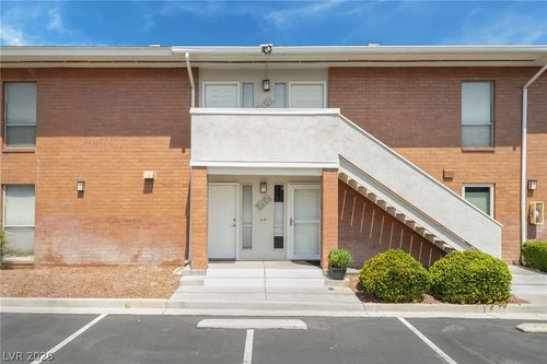 3102-2843 Geary Pl, Las Vegas, NV, 89109-0211 | Card Image