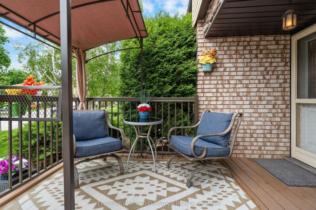 2 Marc Crt, House other with 5 bedrooms, 2 bathrooms and 4 parking in Brampton ON | Image 5